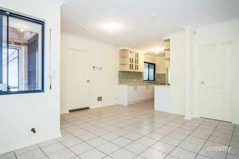 Property photo of 3/15 Stanbury Crescent Morley WA 6062