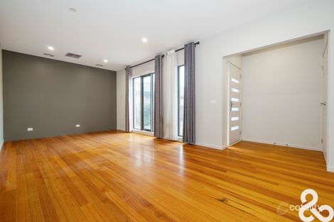 Property photo of 2/109 Cedar Street Thomastown VIC 3074