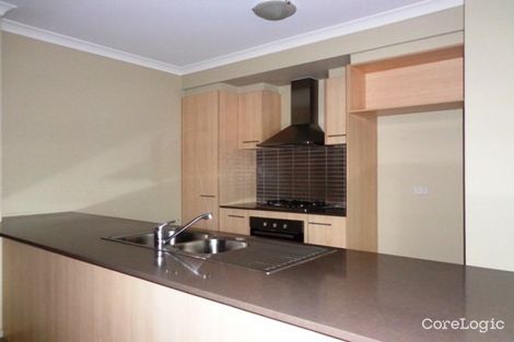 Property photo of 16 Cloudy Crescent Point Cook VIC 3030