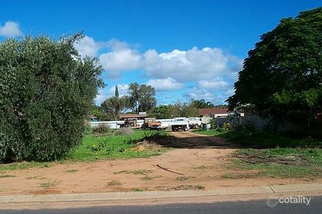 270 Sixth St, Wonthella, WA 6530