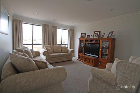 Property photo of 15 Lithgow Place Bungendore NSW 2621