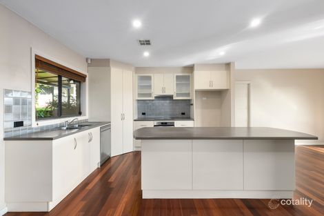 Property photo of 28 Stringybark Drive Jerrabomberra NSW 2619