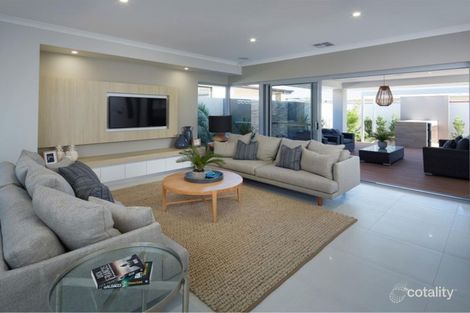 Property photo of 1 Pennant Boulevard Geographe WA 6280