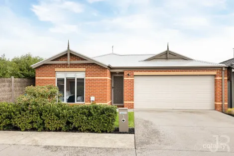 Property photo of 3 Forthbank Terrace Narre Warren South VIC 3805