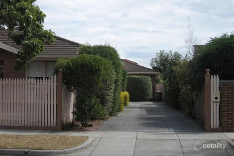 Property photo of 2/11 Mavho Street Bentleigh VIC 3204