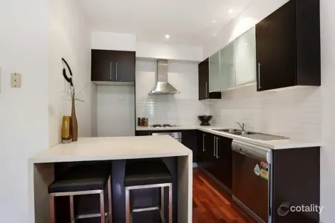 Property photo of 2/8-10 Browns Road Clayton VIC 3168