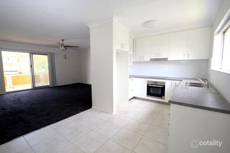 2/66 Cedar St, Greenslopes, QLD 4120