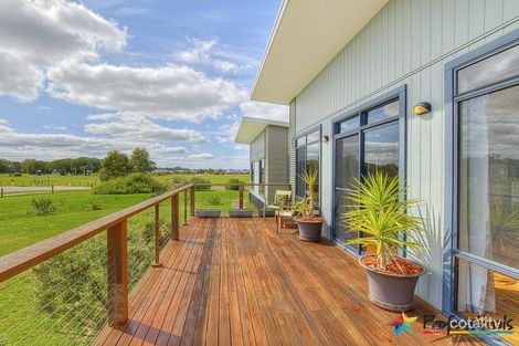 Property photo of 11 Apex Rise Ambergate WA 6280
