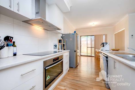 Property photo of 13 Ivy Rock Way Australind WA 6233