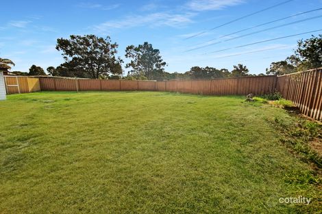 Property photo of 35 Palau Crescent Lethbridge Park NSW 2770