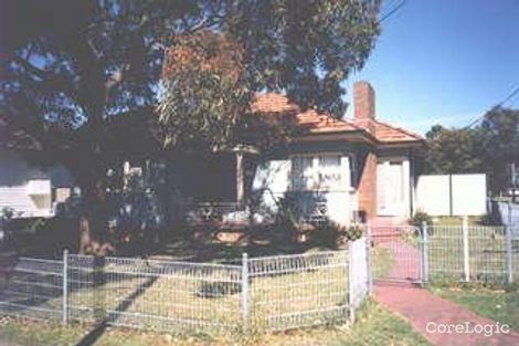 Property photo of 32 Georges Crescent Georges Hall NSW 2198