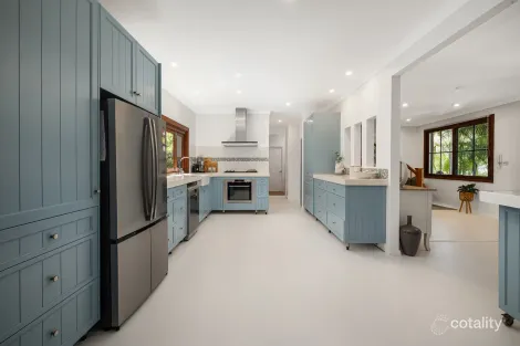 Property photo of 121 Barrenjoey Road Mona Vale NSW 2103