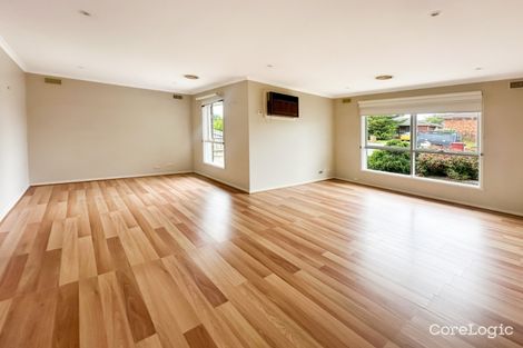 Property photo of 37 Dearing Avenue Cranbourne VIC 3977