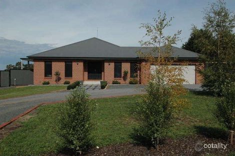 59 Fay Dr, Winter Valley, VIC 3358