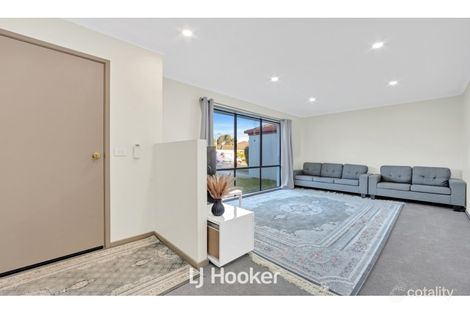 Property photo of 19 The Glade Hampton Park VIC 3976