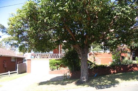 8 Koorabel St, Lugarno, NSW 2210