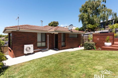 Property photo of 3/1 Long Street Penguin TAS 7316