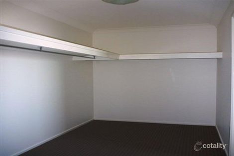 Property photo of 15 Rise Circuit Pacific Pines QLD 4211