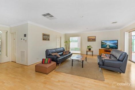 Property photo of 12 Kiama Place Cairnlea VIC 3023