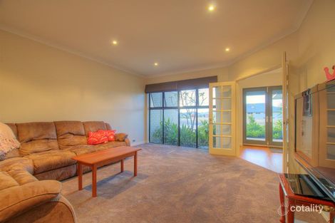 Property photo of 14 Savory Crescent Yalyalup WA 6280