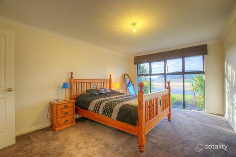 Property photo of 14 Savory Crescent Yalyalup WA 6280