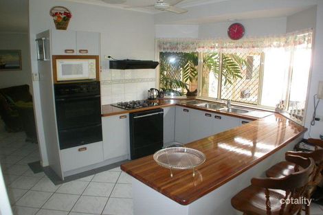 Property photo of 6 Yellowood Close Tewantin QLD 4565