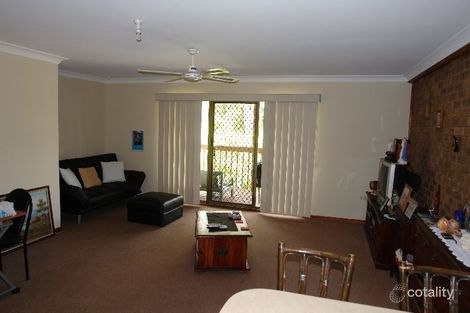 Property photo of 2/40 Boyce Avenue Wyong NSW 2259