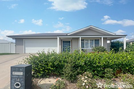 39 Paradise Dr, Gobbagombalin, NSW 2650