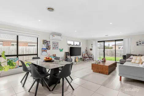 Property photo of 14 Jacana Way Armstrong Creek VIC 3217
