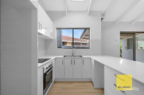 57 Parkside Dr, Thornlie, WA 6108