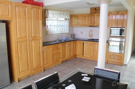 Property photo of 9 McNicol Close Meadow Heights VIC 3048