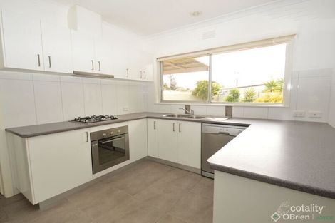 Property photo of 30 Irwin Avenue Wangaratta VIC 3677