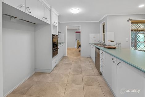 Property photo of 8 Dundee Court Beaconsfield QLD 4740