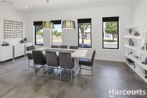 Property photo of 183 Barnes Boulevard Horsham VIC 3400
