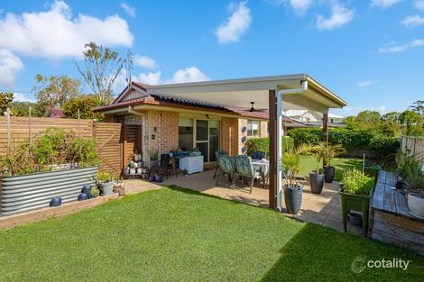 2/16 Coraki Cl, Ourimbah, NSW 2258