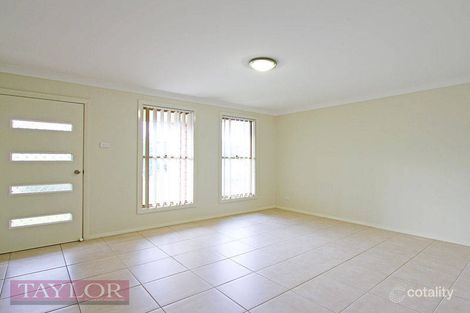 Property photo of 1/31 Broomfield Crescent Hunterview NSW 2330