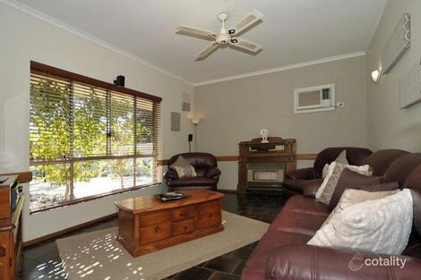 Property photo of 9 Magnolia Crescent Parafield Gardens SA 5107