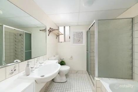 Property photo of 10/55-59 Glencoe Street Sutherland NSW 2232