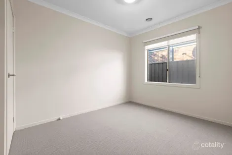 Property photo of 66 Sabel Drive Cranbourne North VIC 3977
