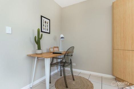 Property photo of 2/152 River Terrace Kangaroo Point QLD 4169