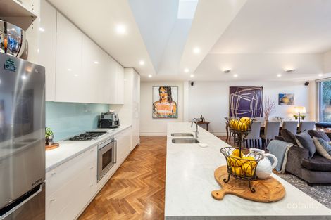 Property photo of 63 Mathoura Road Toorak VIC 3142