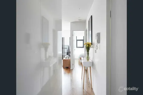 Property photo of 219/2 Golding Street Hawthorn VIC 3122