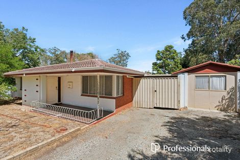 Property photo of 10 Glen Road Lesmurdie WA 6076