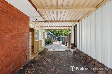 Property photo of 10 Glen Road Lesmurdie WA 6076