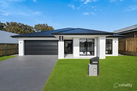 22 STEAMCRUISER DR, CHISHOLM, NSW 2322