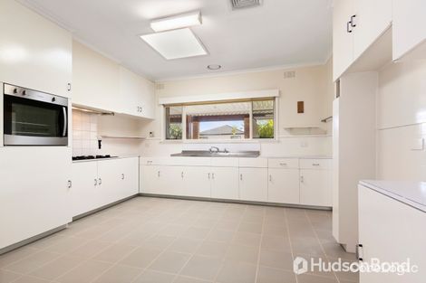 Property photo of 3 Rosamond Crescent Doncaster East VIC 3109