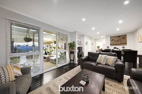 Property photo of 2 Roche Court Oakleigh South VIC 3167