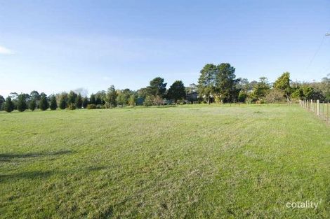 Property photo of 43 Eisemans Road Yarrambat VIC 3091