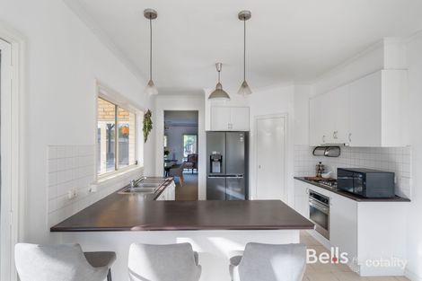 Property photo of 15 Cotteridge Place Caroline Springs VIC 3023
