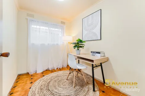 Property photo of 13 Garfield Court Dandenong North VIC 3175